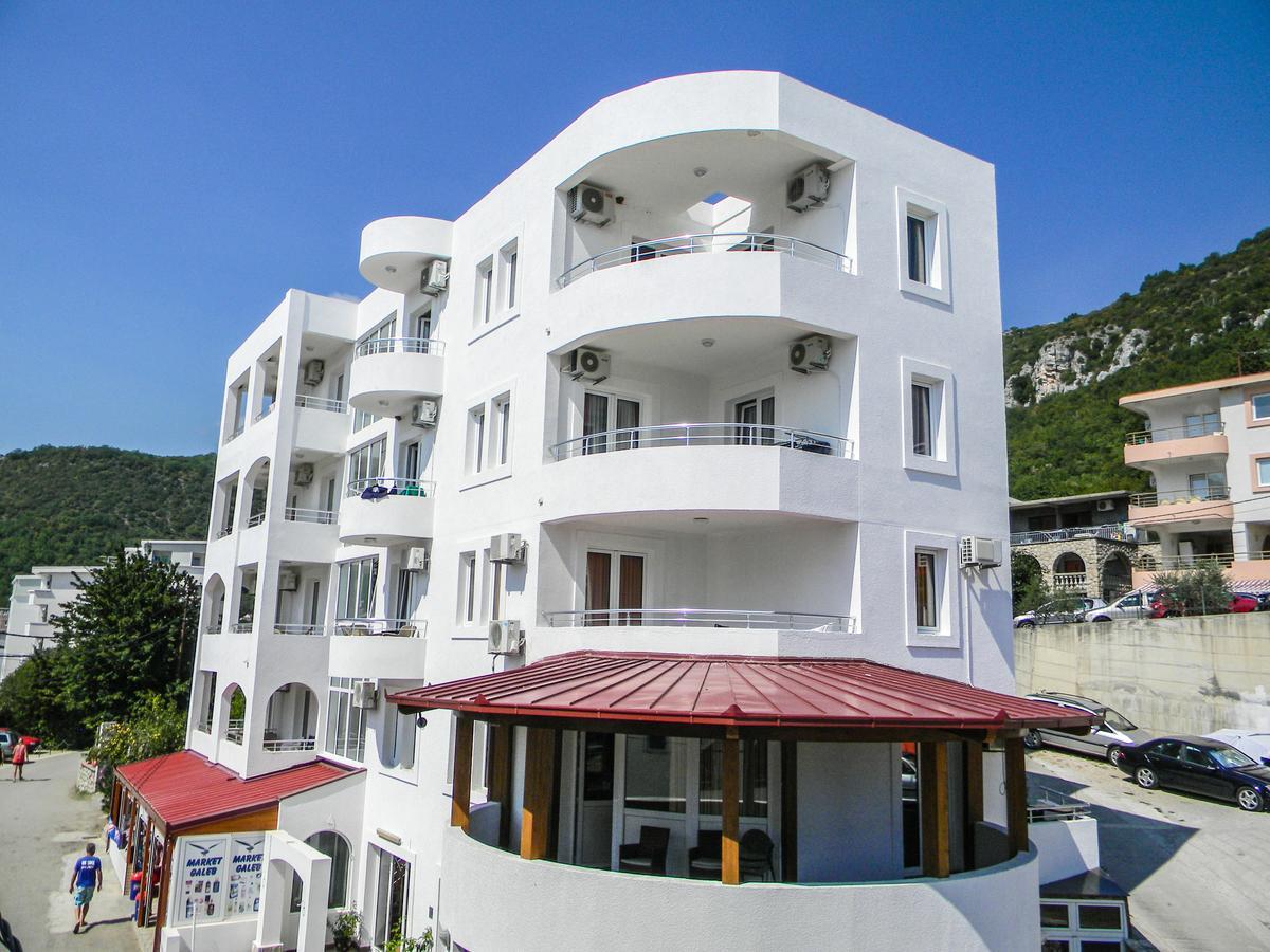 Hotel Galeb Canj Exterior photo