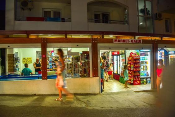 Hotel Galeb Canj Exterior photo